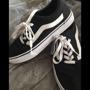 Vans size 9 1/2